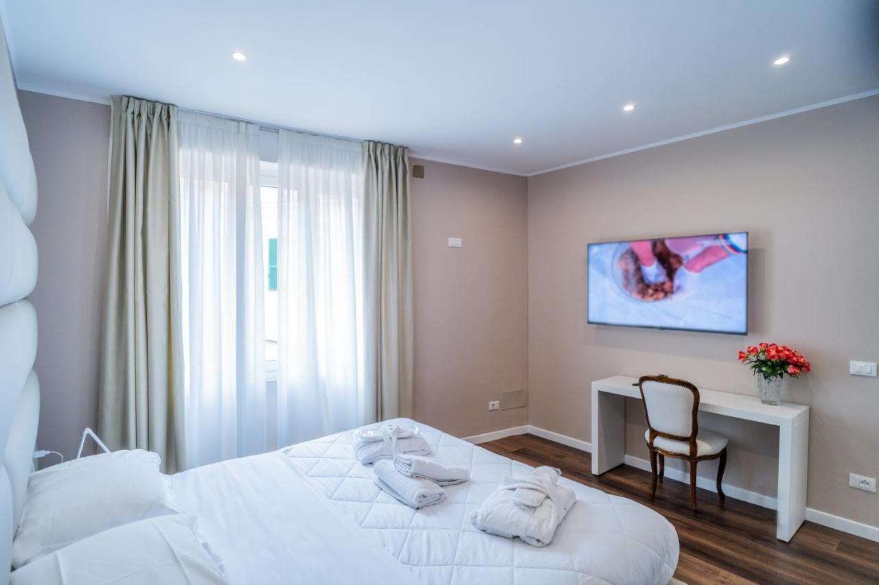 Hotel Globo Suite-Correnti Hotels San Remo Zewnętrze zdjęcie
