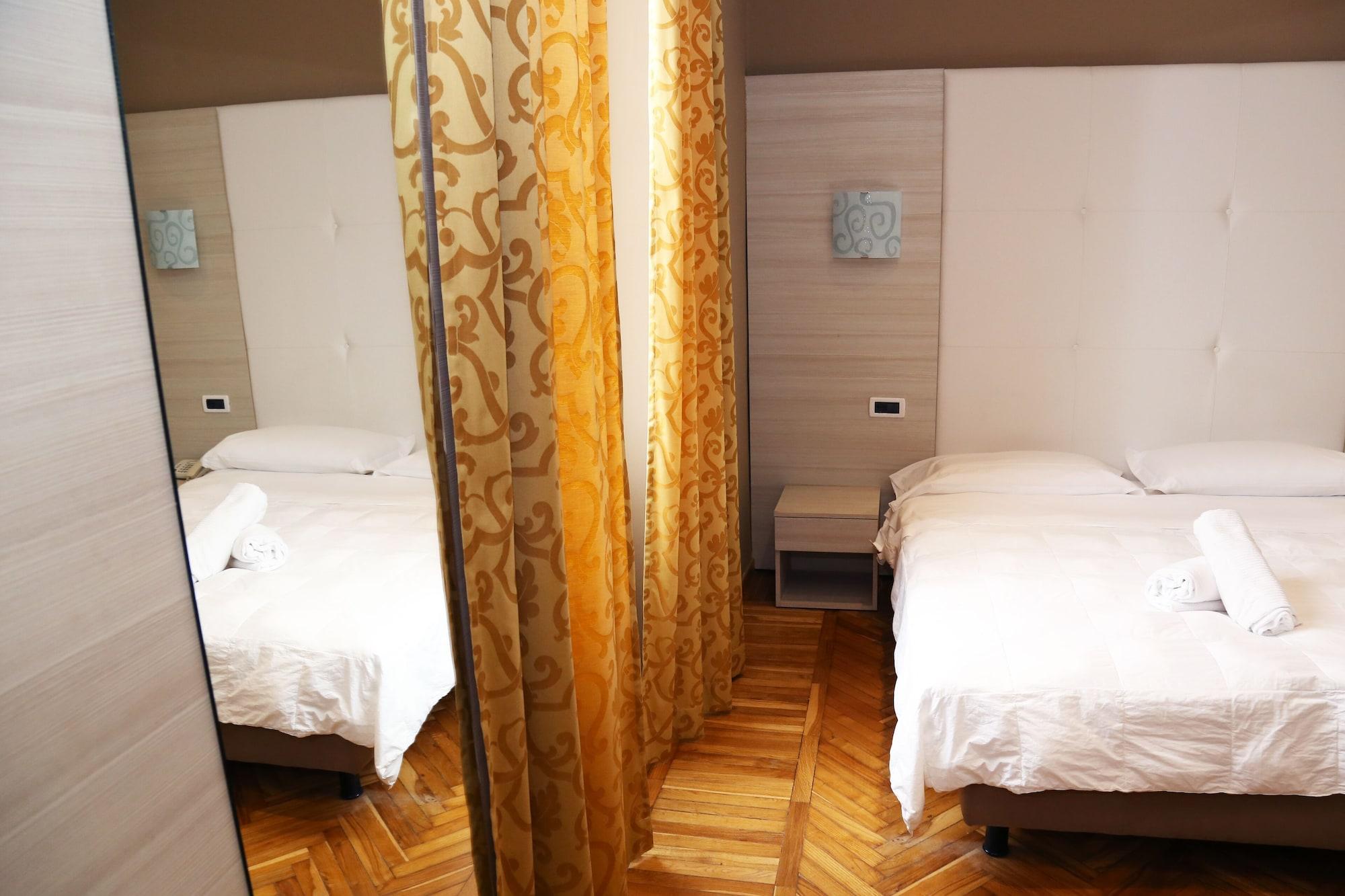 Hotel Globo Suite-Correnti Hotels San Remo Zewnętrze zdjęcie